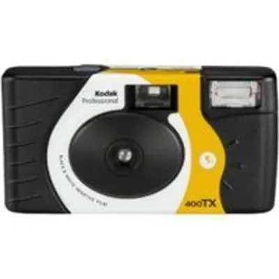 Cámara Analógica Desechable Kodak Tri-X 400 B&W Flash Integrado Negro Blanco Amarillo