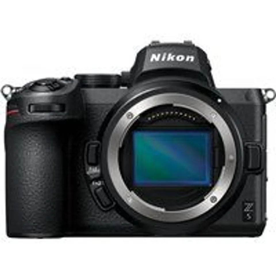 Cámara Digital Compacta Nikon Z 5 24.3 MP Sensor CMOS Montura Z 4K Ultra HD WiFi Pantalla Táctil