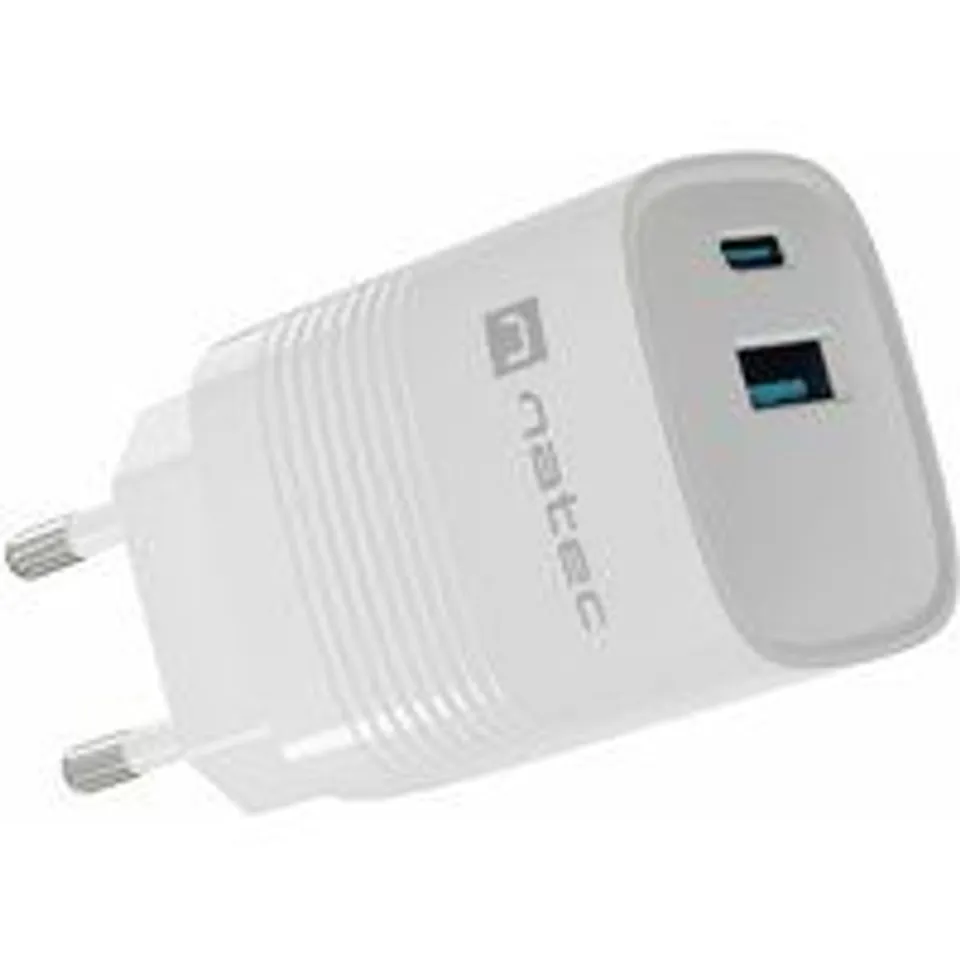 Fuente de Alimentación Natec 12V Universal Carga Rápida Blanco Modelo NUC-2140 Protección Sobrecarga