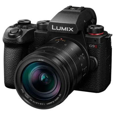 Panasonic Lumix G9 II with Leica 12-60mm F2.8-4.0 ASPH Kit