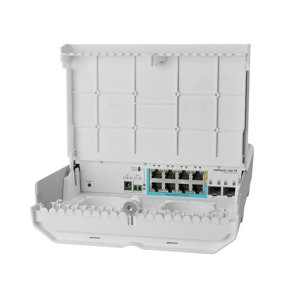 MikroTik netPower Lite 7R Switch 8 Puertos Gigabit PoE SFP+